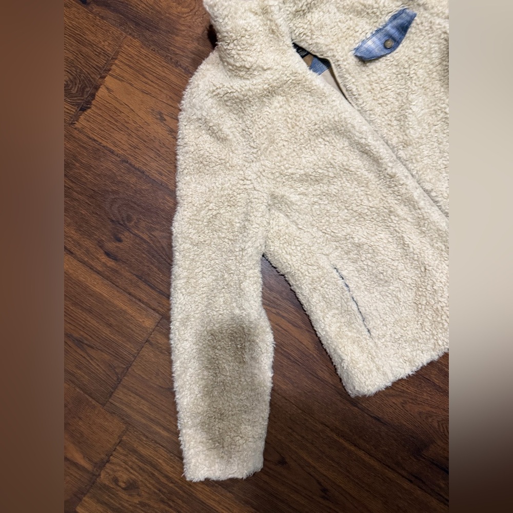 Pendleton Ladies' Fuzzy Zip Jacket in Beige Heather Sherpa cream fleece - Picture 7 of 15